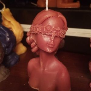 Blind folded Lady bust candle in harvest leaves scent,  custom made new soy wax